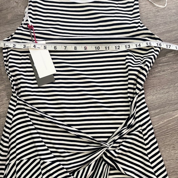 Vince Camuto Asymmetrical Black and White Stripes Sleeveless Dress Size … - Picture 9 of 11